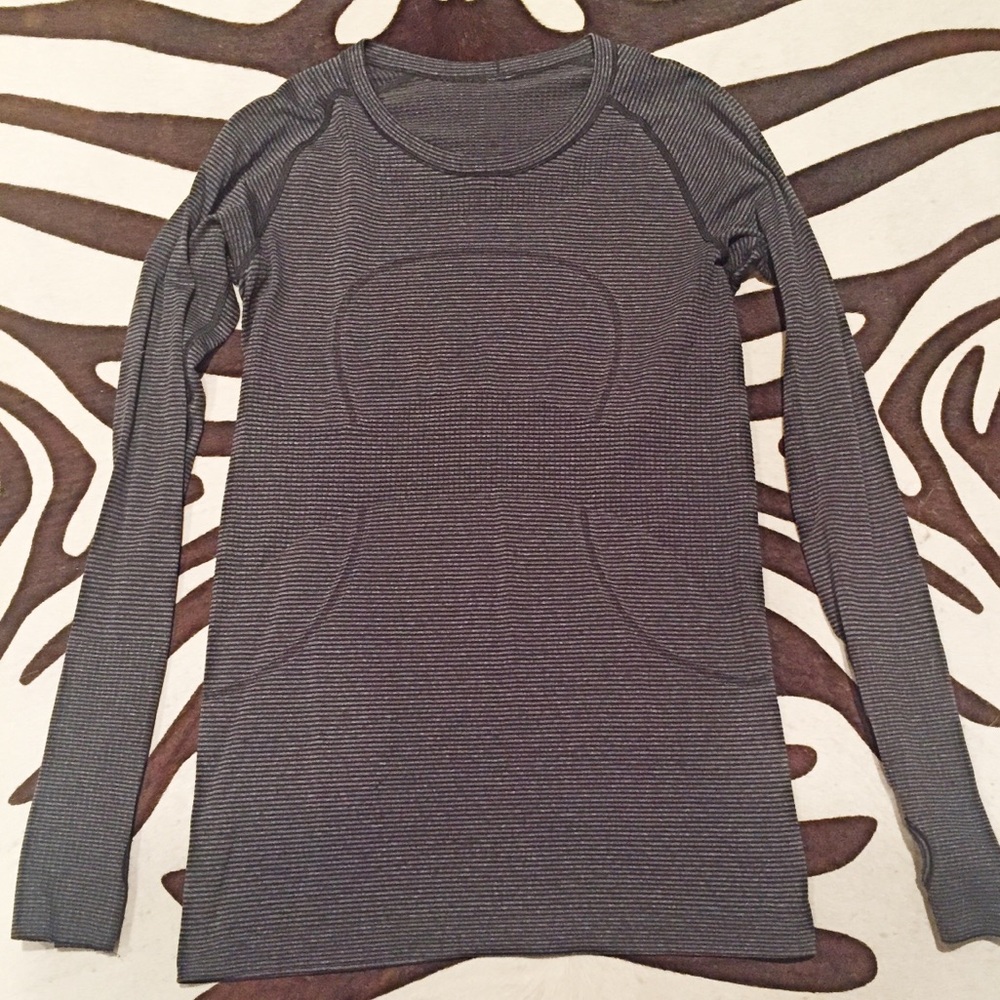lululemon // Swiftly Long Sleeve Shirt // Gray 10